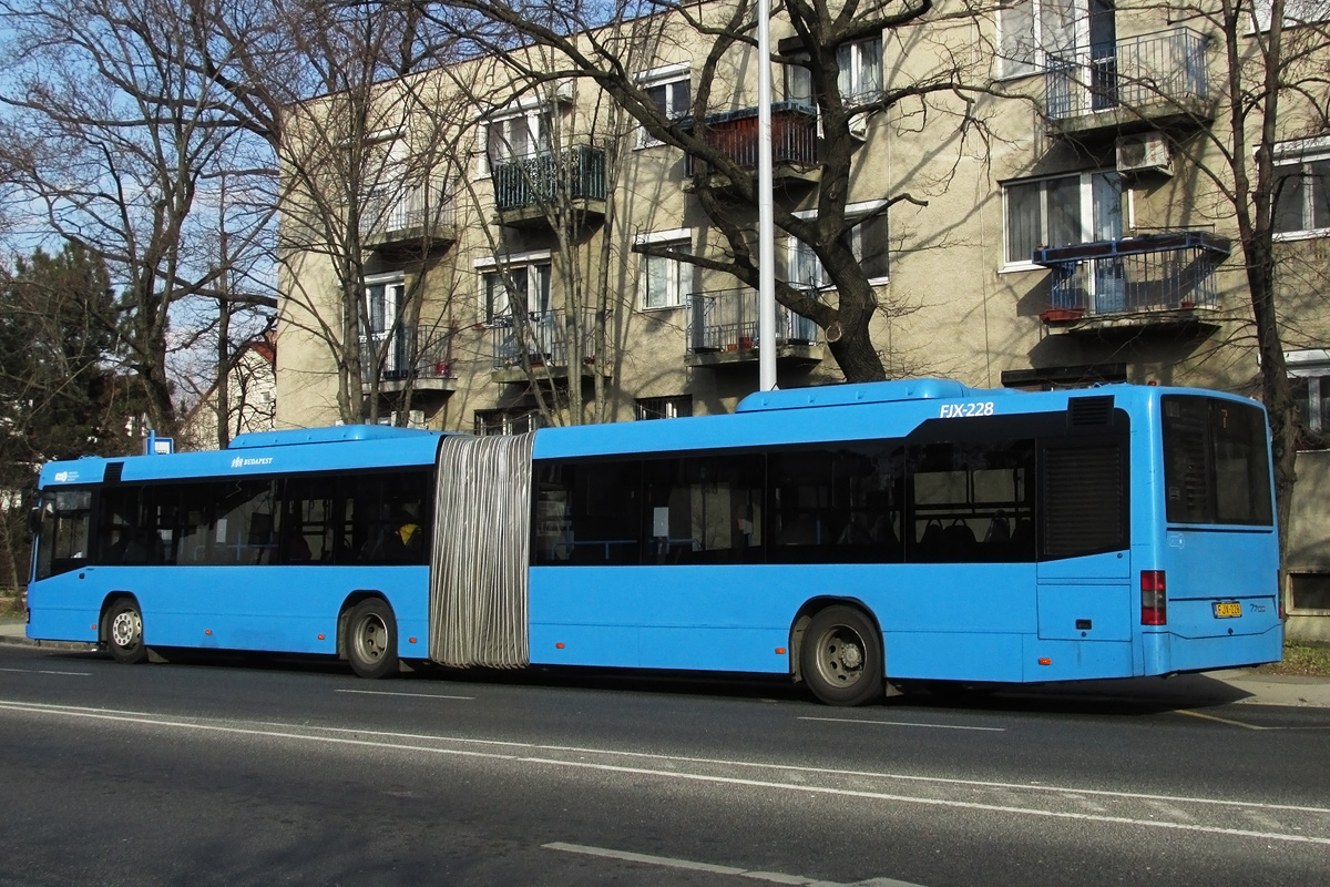 Венгрия, Volvo 7700A № FJX-228