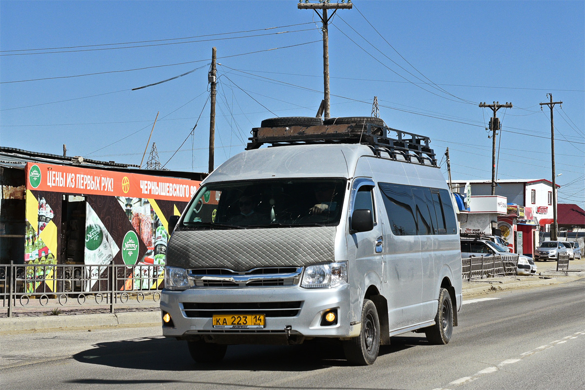Саха (Якутия), Toyota HiAce TRH223L № КА 223 14