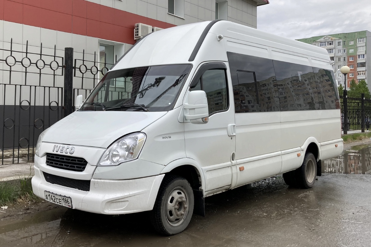 Ханты-Мансийский АО, Нижегородец-2227US (IVECO Daily) № А 142 СЕ 186