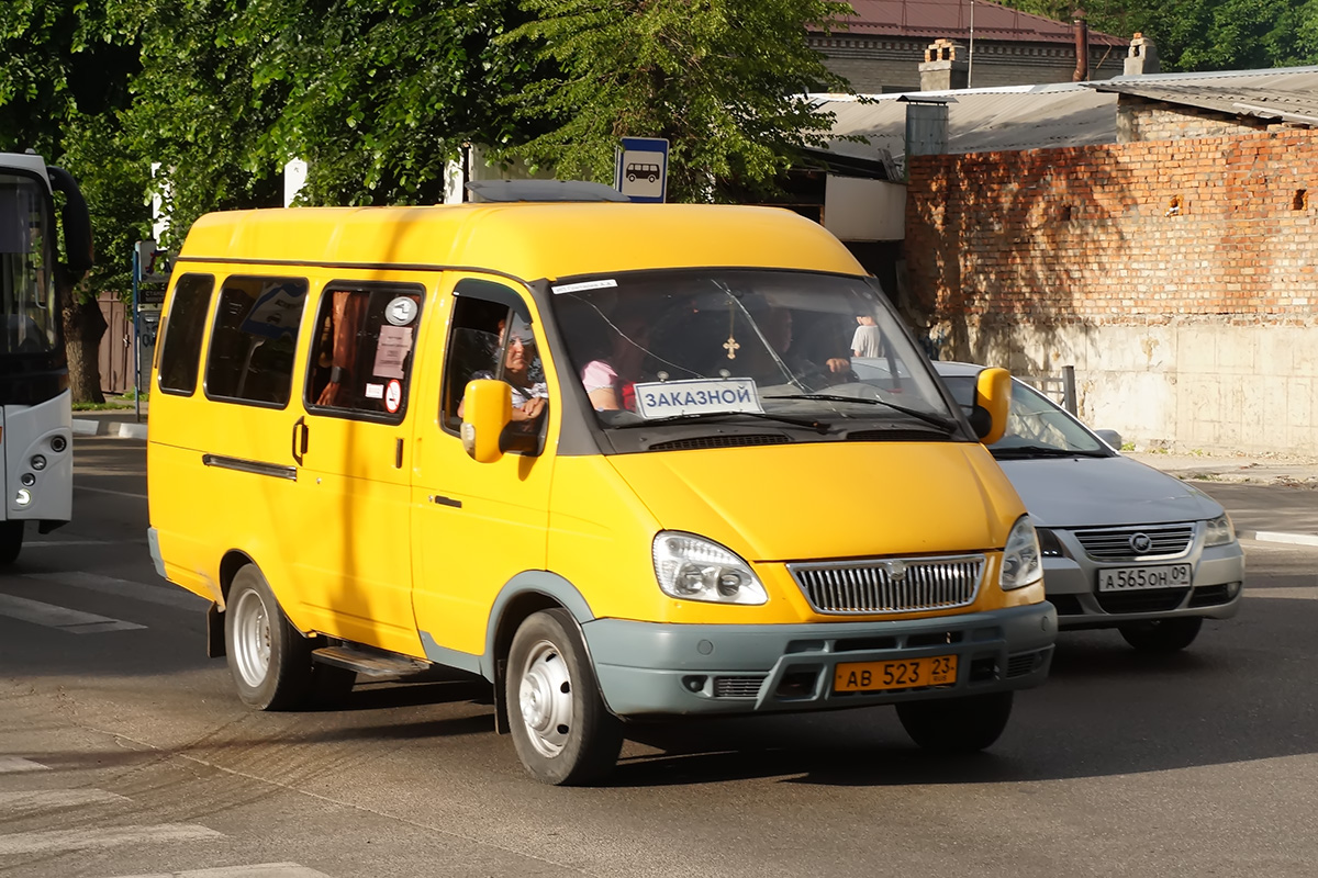 Краснодарский край, ГАЗ-322132 (XTH, X96) № АВ 523 23