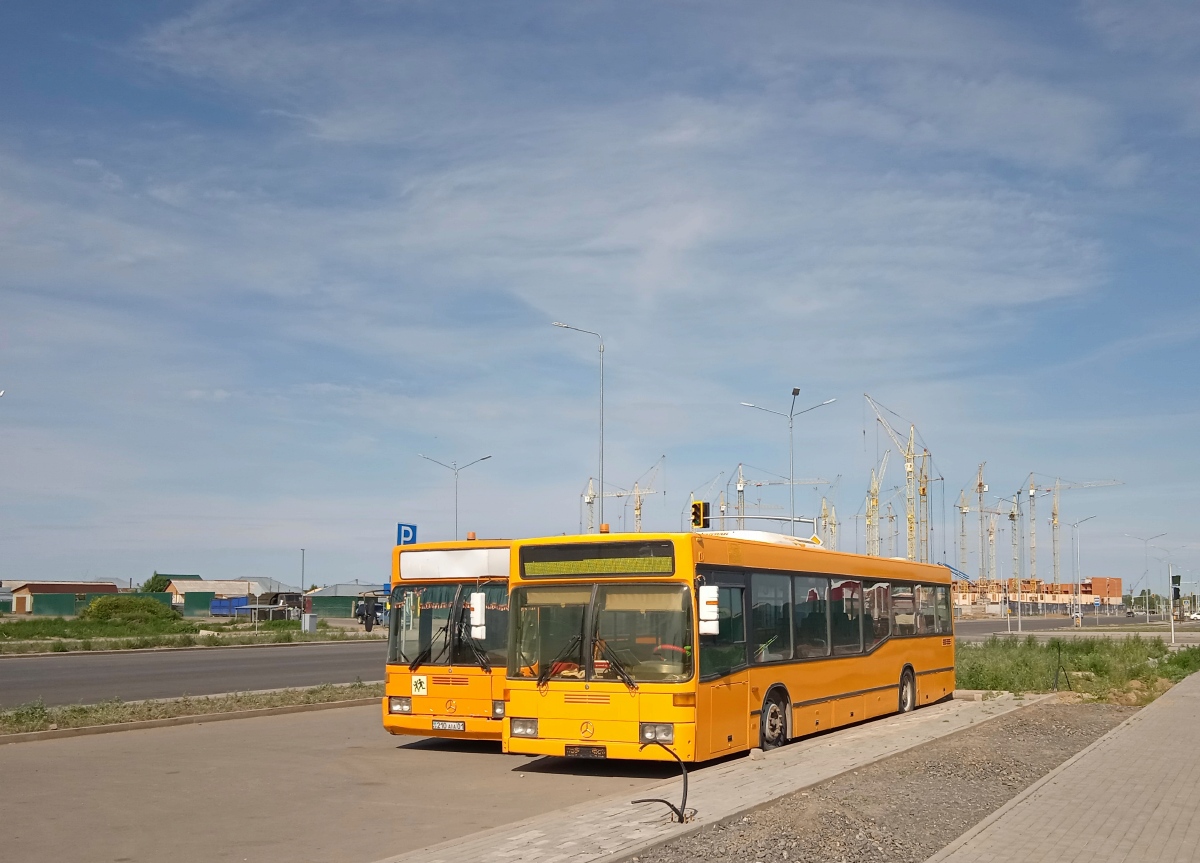 Astana, Mercedes-Benz O405N2 # 694 CL 01
