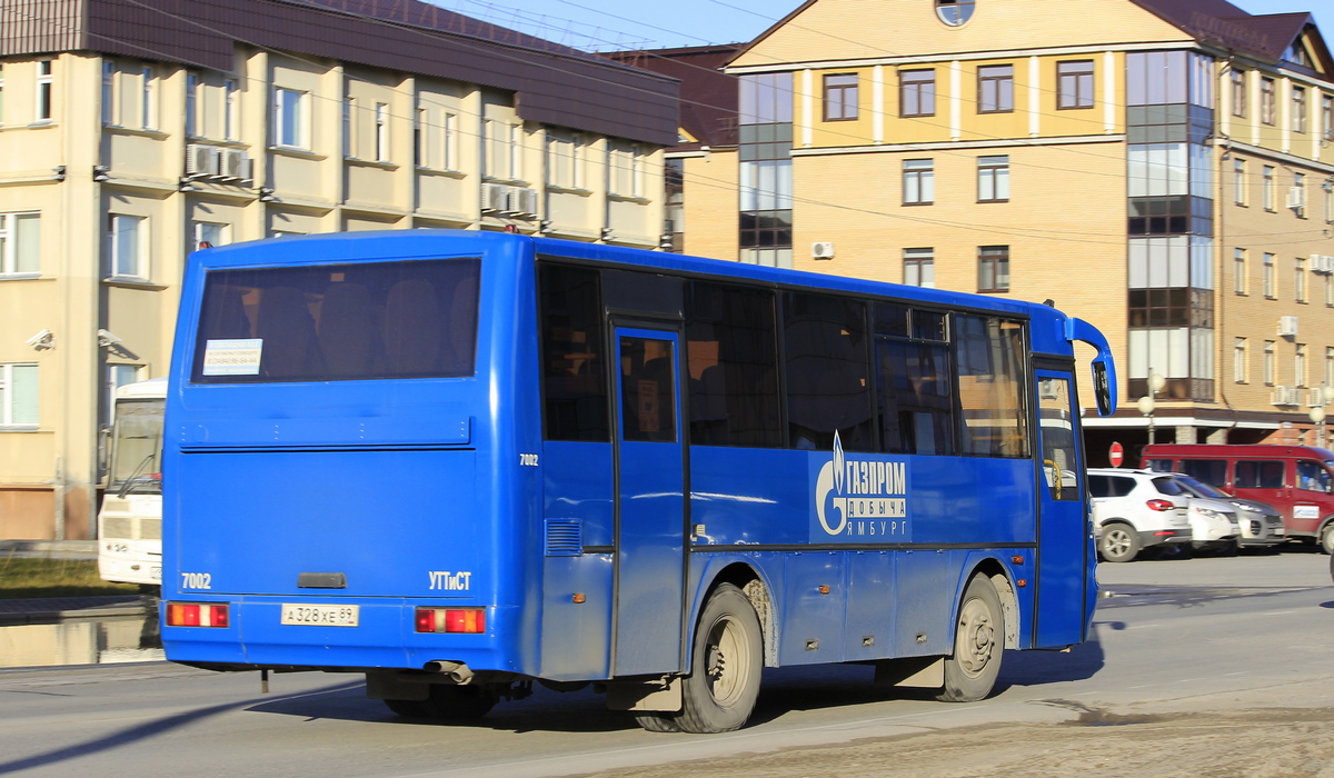 Ямало-Ненецкий АО, КАвЗ-4235-42 № 7003