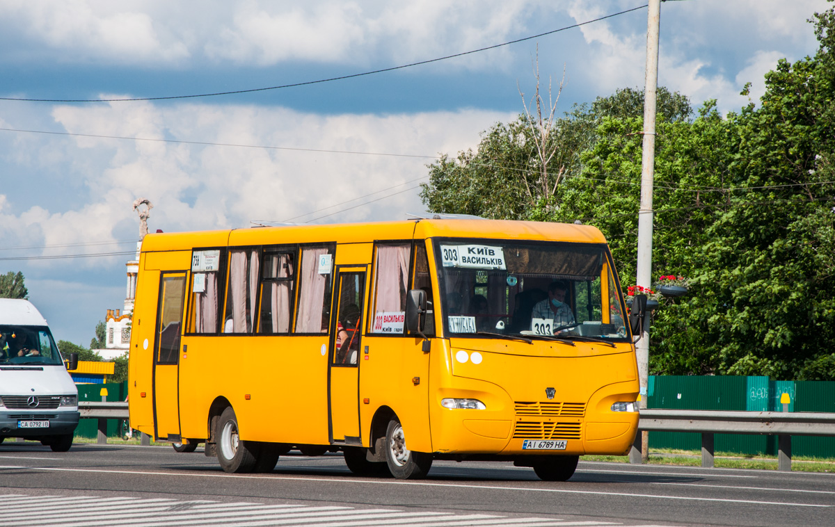 Киевская область, Рута 40 № AI 6789 HA