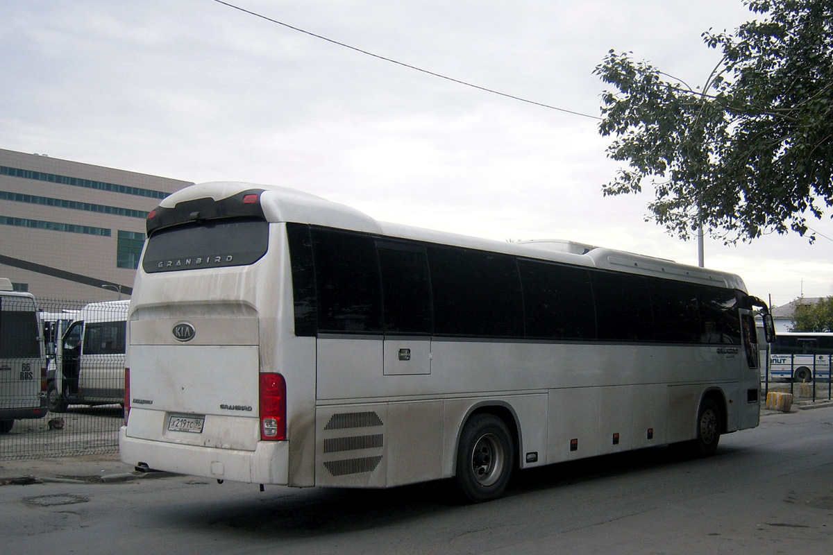 Свердловская область, Kia Granbird Parkway (КВР) № Х 219 ТС 96