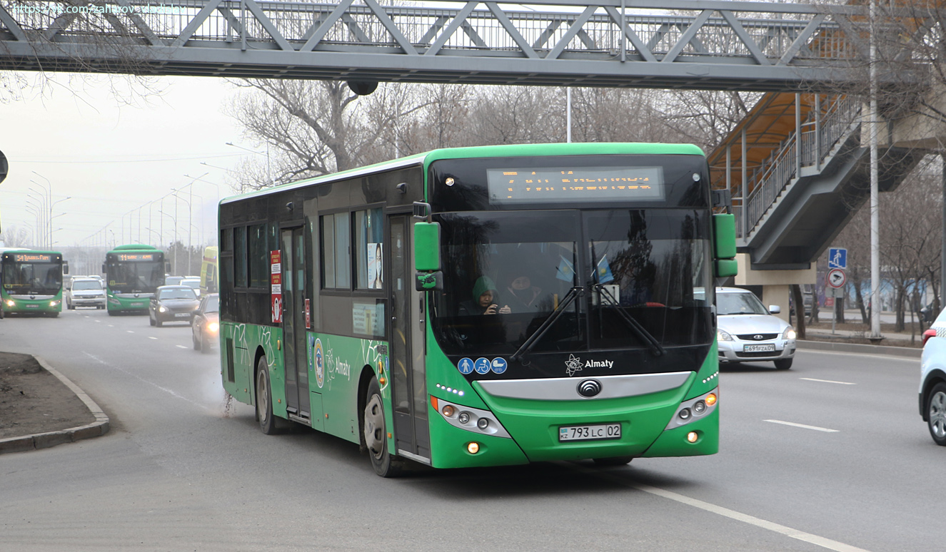 Алматы, Yutong ZK6118HGA № 793 LC 02