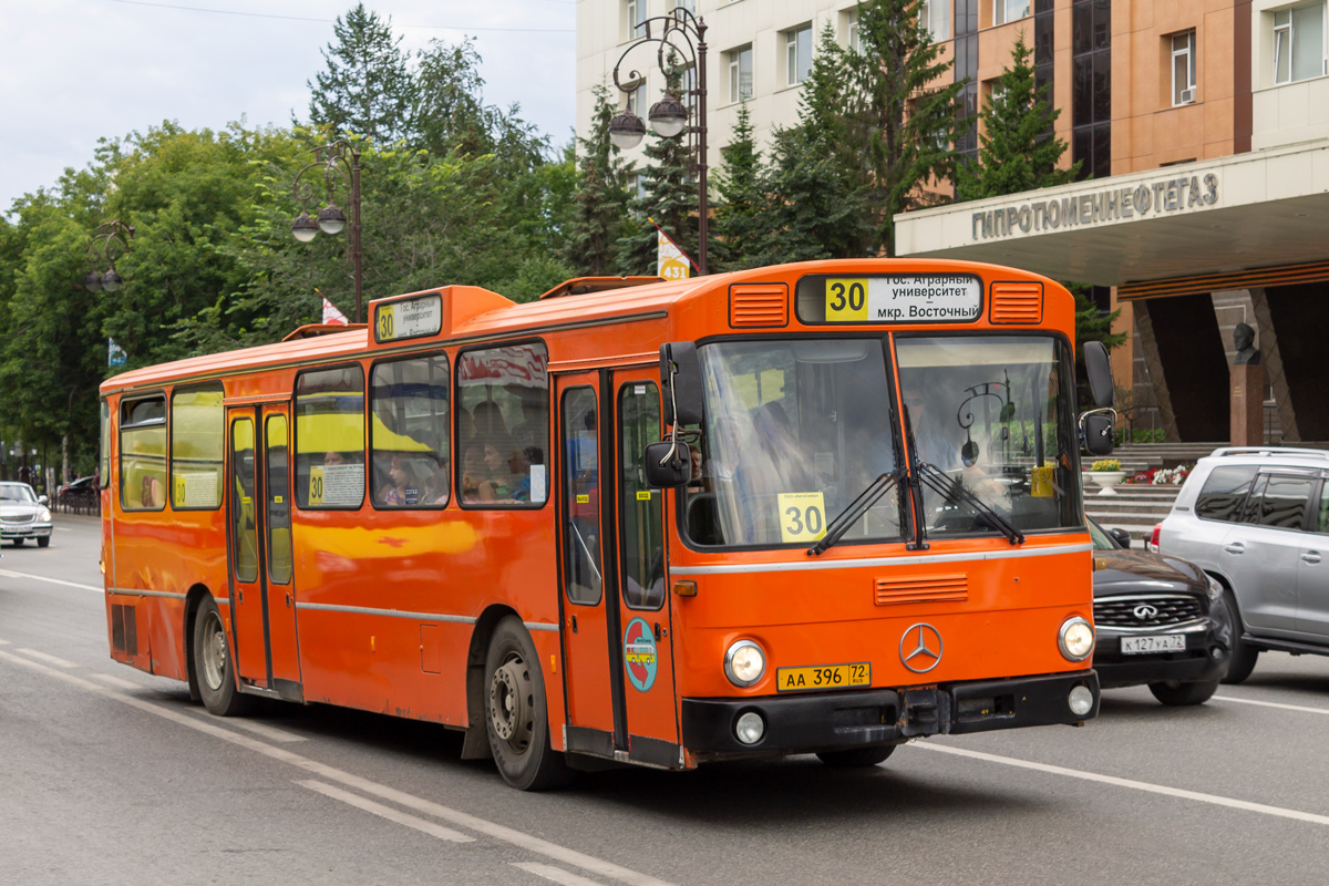 Tumen region, Mercedes-Benz O305 # АА 396 72