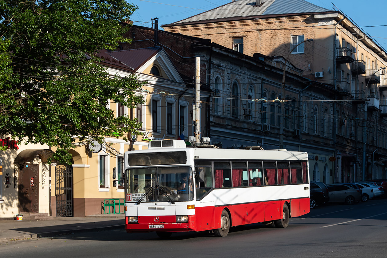 Saratov region, Mercedes-Benz O405 Nr. А 831 НХ 164