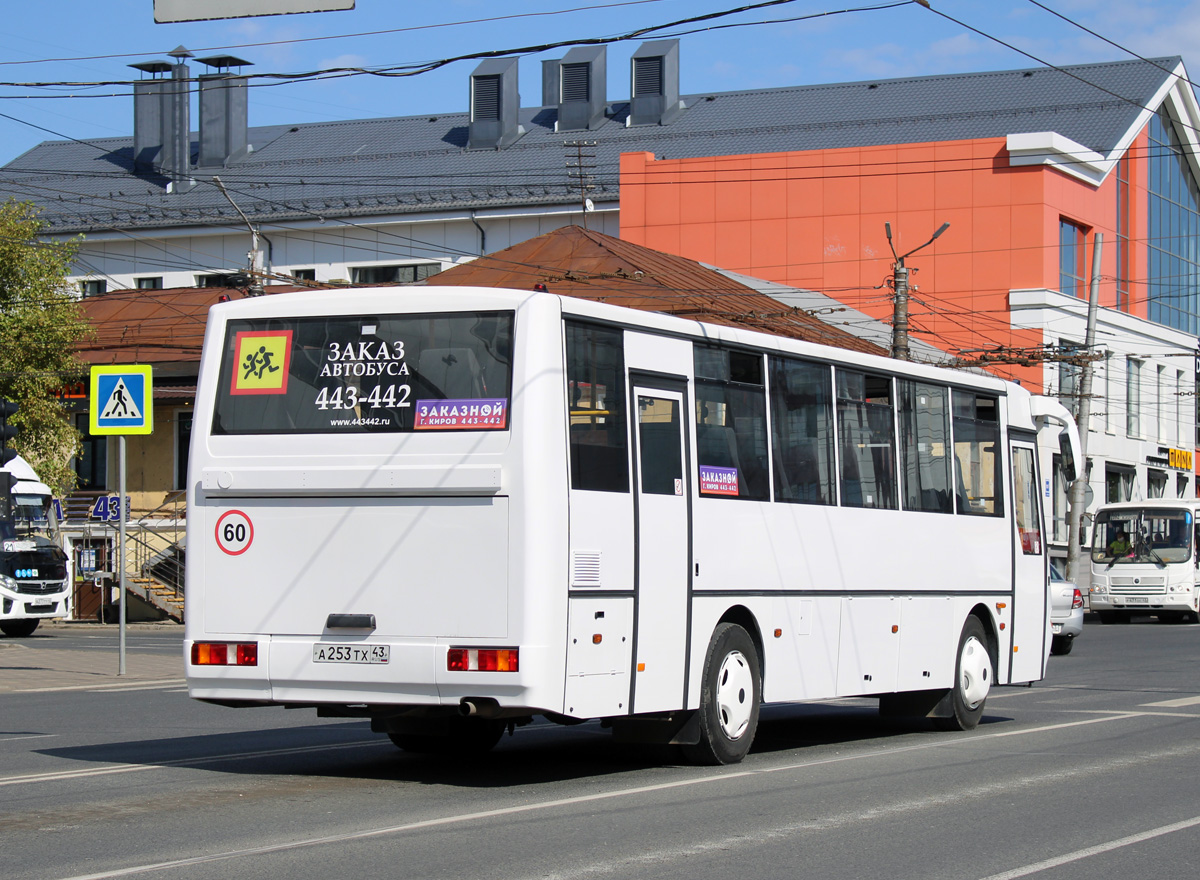 Кировская область, КАвЗ-4238-61 № А 253 ТХ 43