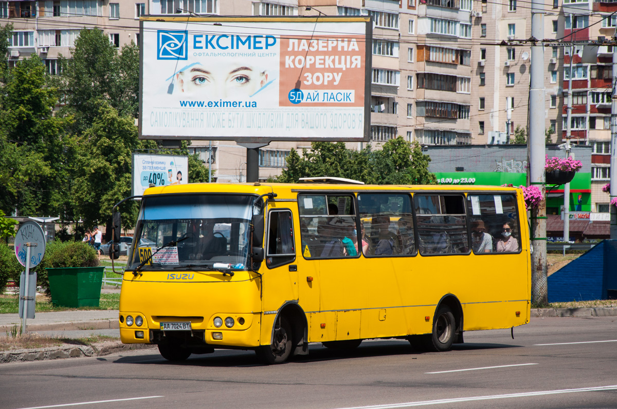 Киев, Богдан А09302 № AA 7024 BT