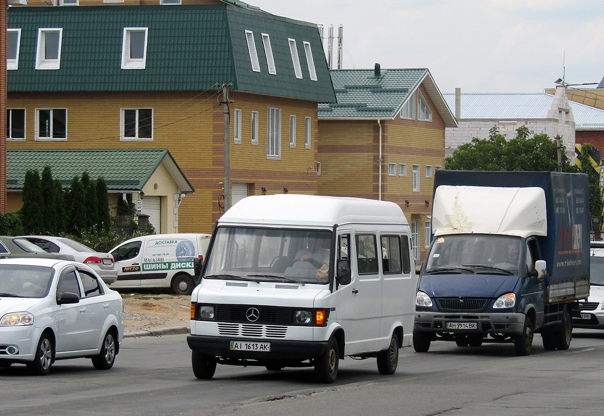 Киевская область, Mercedes-Benz T1 208D № AI 1613 AK