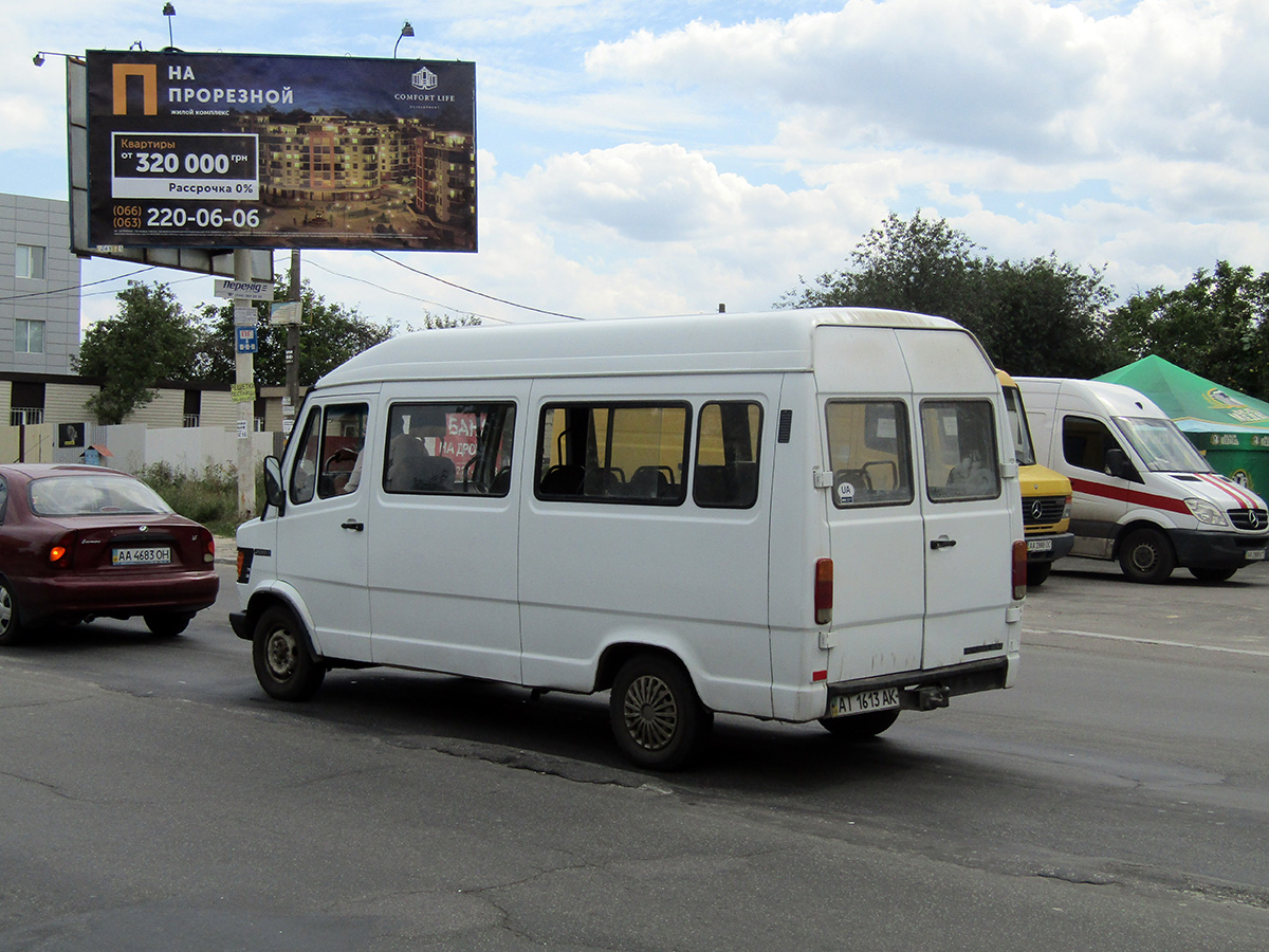 Кіеўская вобласць, Mercedes-Benz T1 208D № AI 1613 AK
