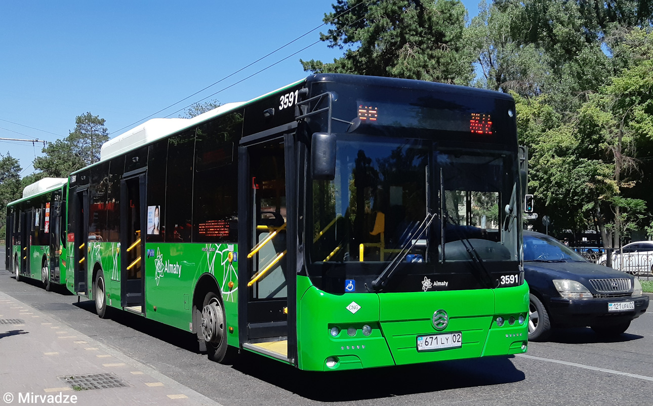 Алматы, Golden Dragon XML6125CN (Hyundai Trans Auto) № 3591