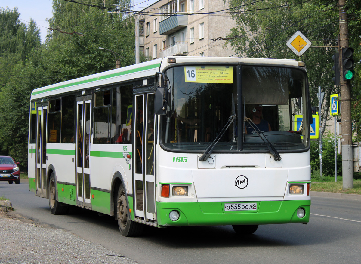 Кировская область, ЛиАЗ-5256.36 № х615 Кировская область, ЛиАЗ-5256.36 № х615