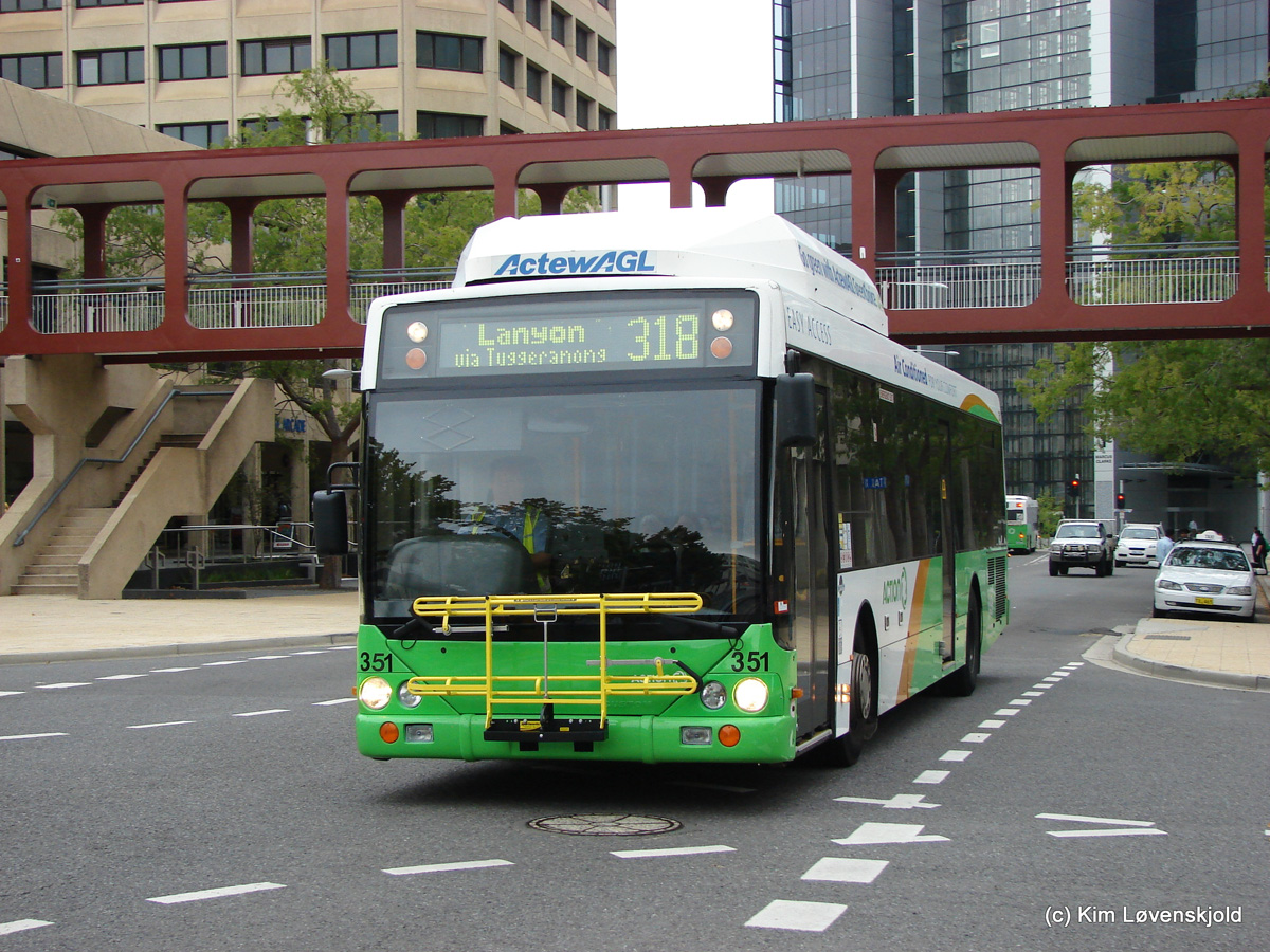 Australien, Custom Coaches CB60 Nr. 351