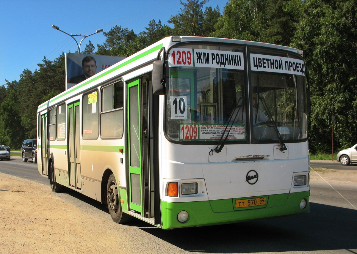 Новосибирская область, ЛиАЗ-5256.35 № ТТ 570 54