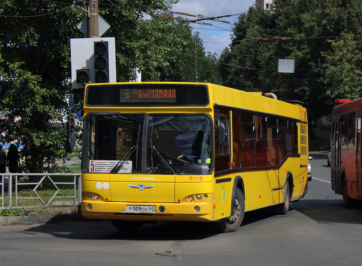 Кировская область, МАЗ-103.476 № Р 009 ОА 43