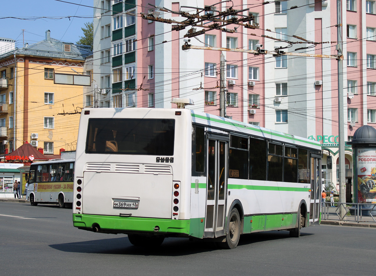 Кировская область, ЛиАЗ-5256.53-01 № М 369 НХ 43