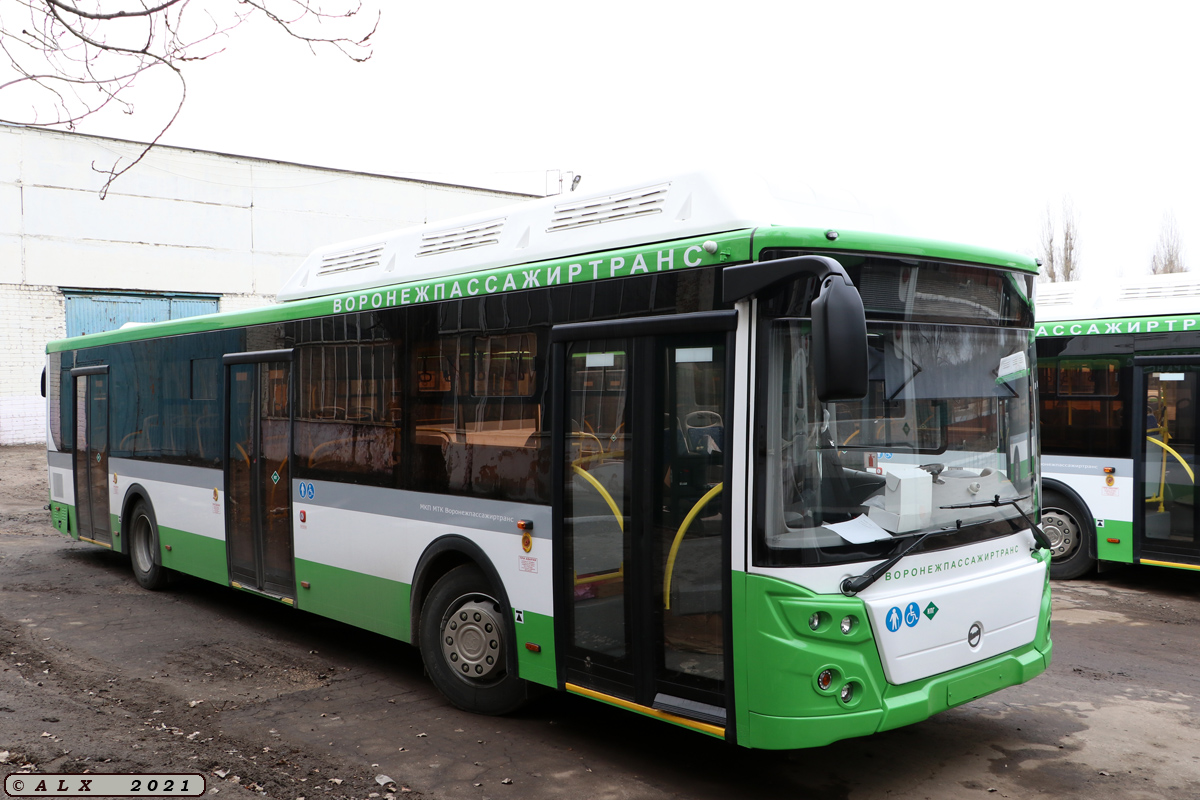 Воронежская область, ЛиАЗ-5292.67 (CNG) № А 839 ЕМ 136