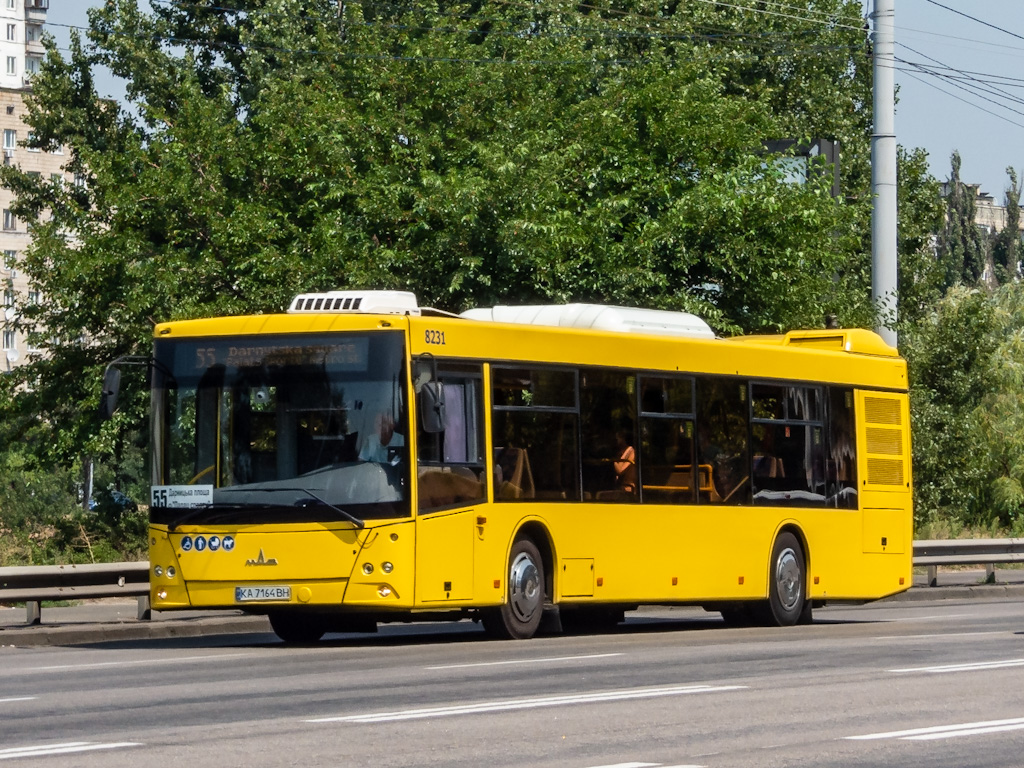 Киев, МАЗ-203.015 № 8231