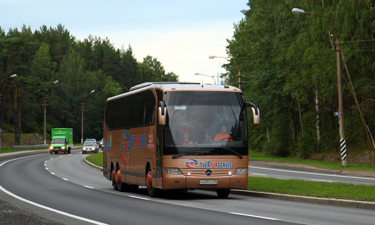Тверская область, Mercedes-Benz O580-16RHD Travego M № Н 429 СЕ 69