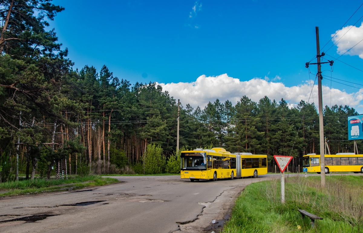 Kyiv, MAZ-215.069 # 4250; Kyiv — Miscellaneous photos