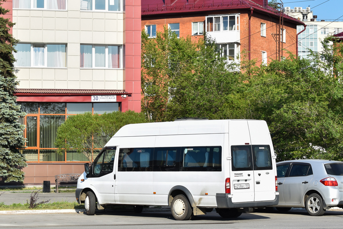 Омская область, Нижегородец-222702 (Ford Transit) № Х 258 ВС 197
