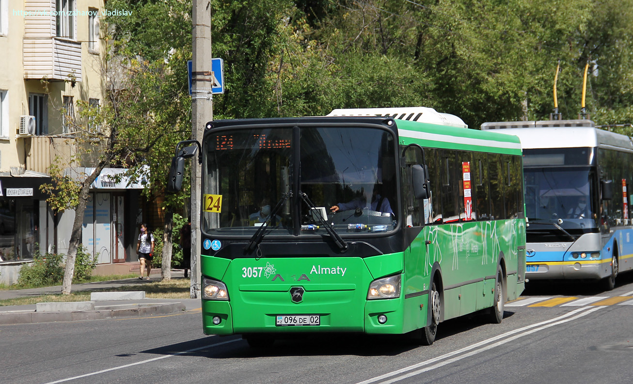 Almaty, LiAZ-5293.60 Nr. 3057