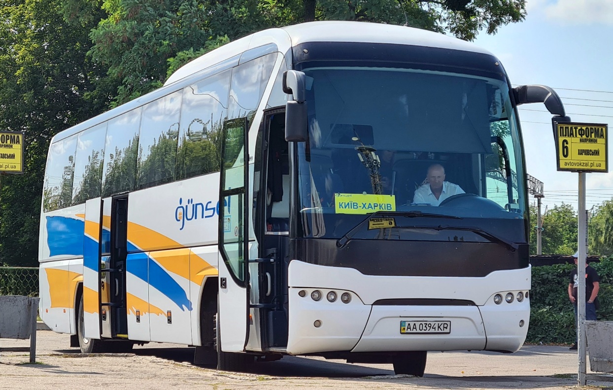Киев, Neoplan P21 N2216SHD Tourliner № AA 0394 KP