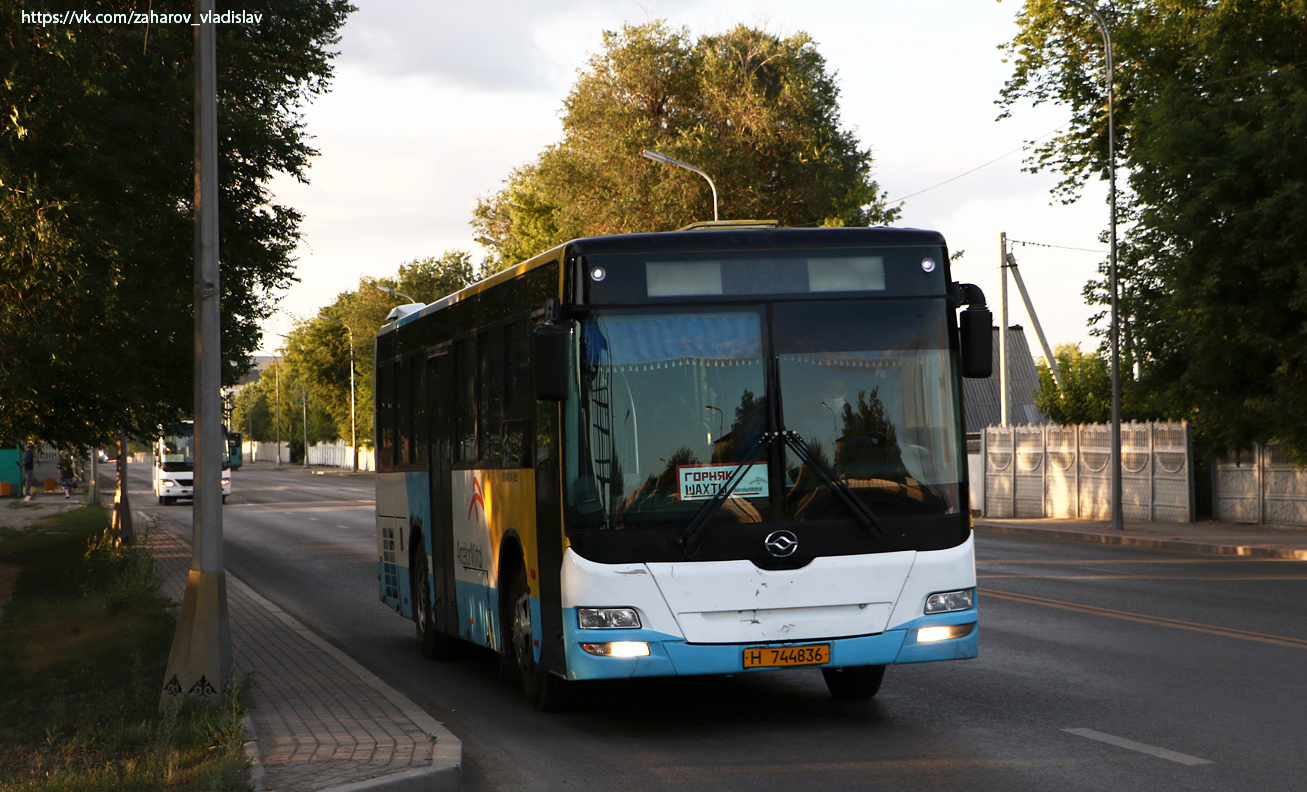 Карагандинская область, Huang Hai DD6109S22 № H 744836
