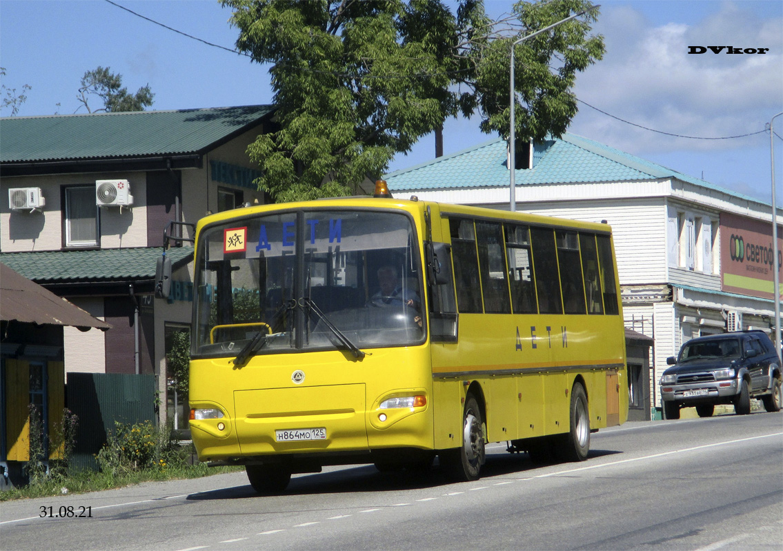 Приморский край, КАвЗ-4238-45 № Н 864 МО 125 Приморский край, КАвЗ-4238-45 № Н 864 МО 125