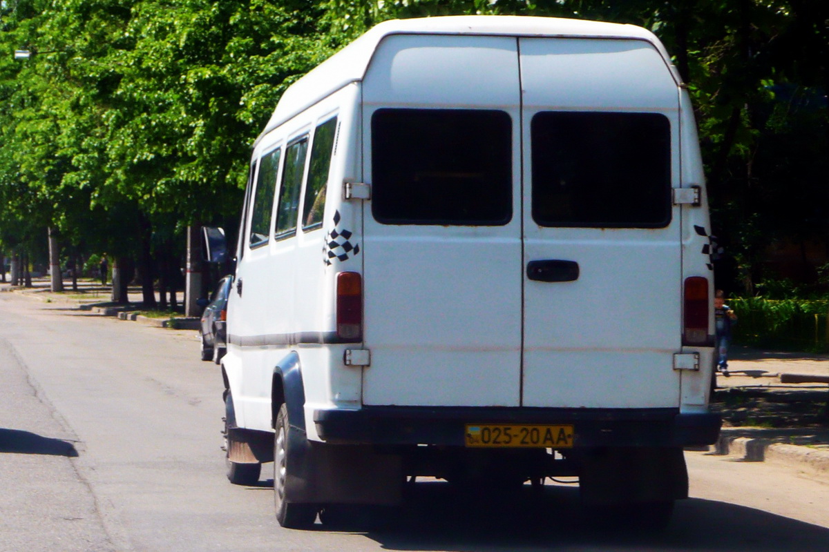 Днепропетровская область, Mercedes-Benz T1 408D № 025-20 АА
