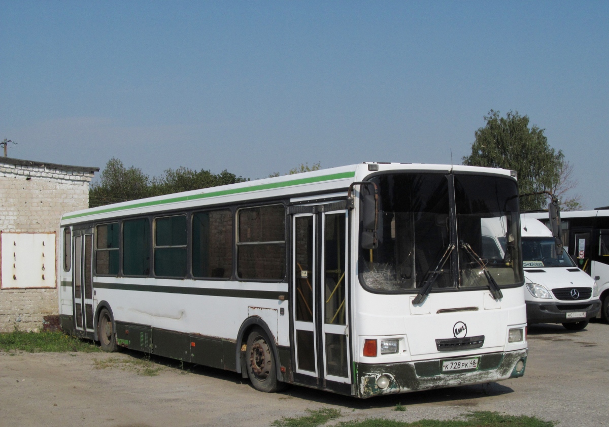 Липецкая область, ЛиАЗ-5256.36-01 № К 728 РК 48