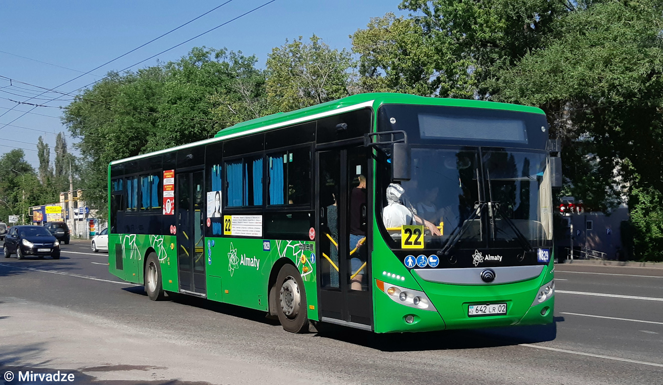 Алматы, Yutong ZK6118HGA № 1829
