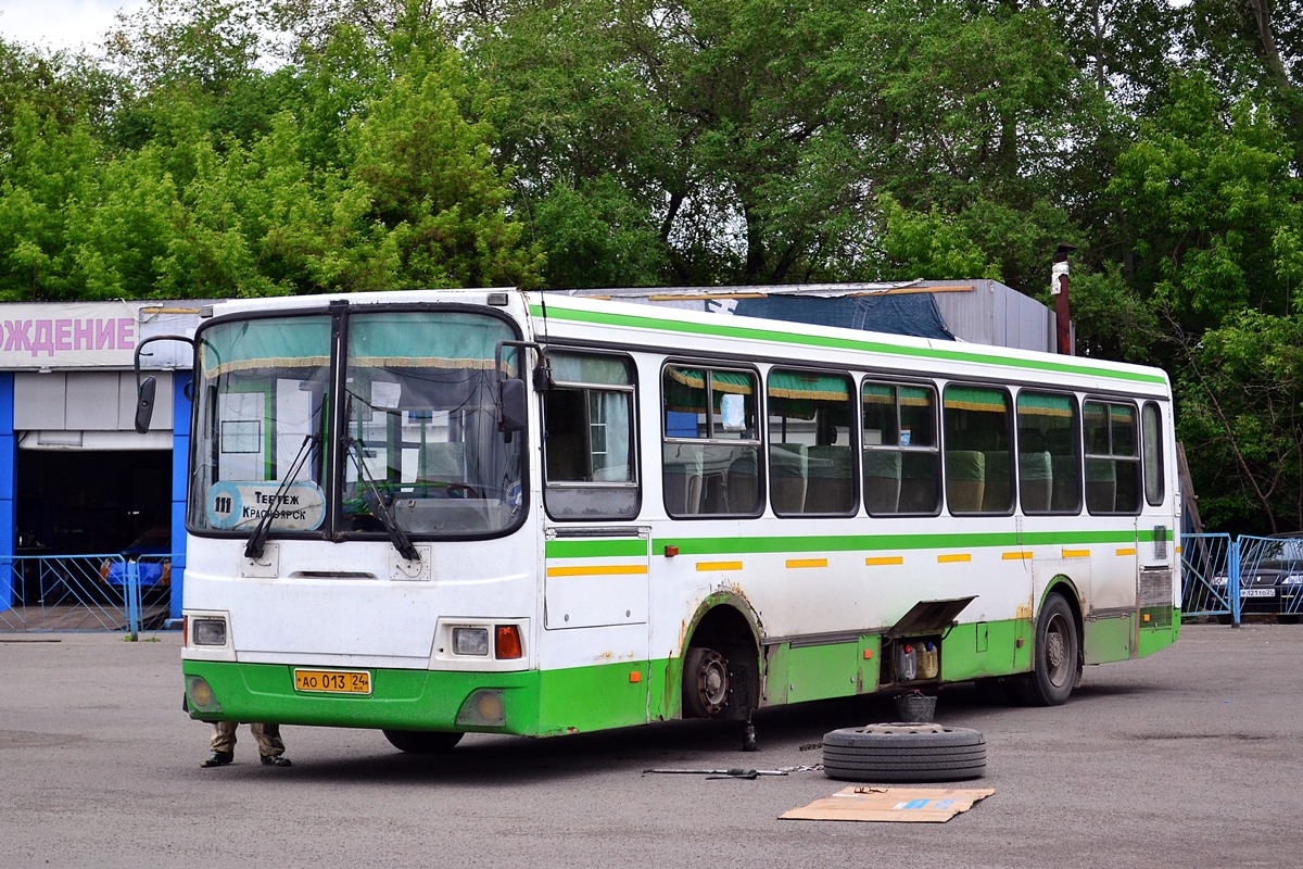 Красноярский край, ЛиАЗ-5256.45-01 № АО 013 24