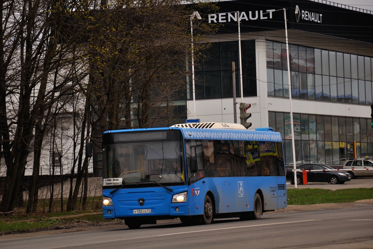 Tula region, LiAZ-4292.60 (1-2-1) # 403