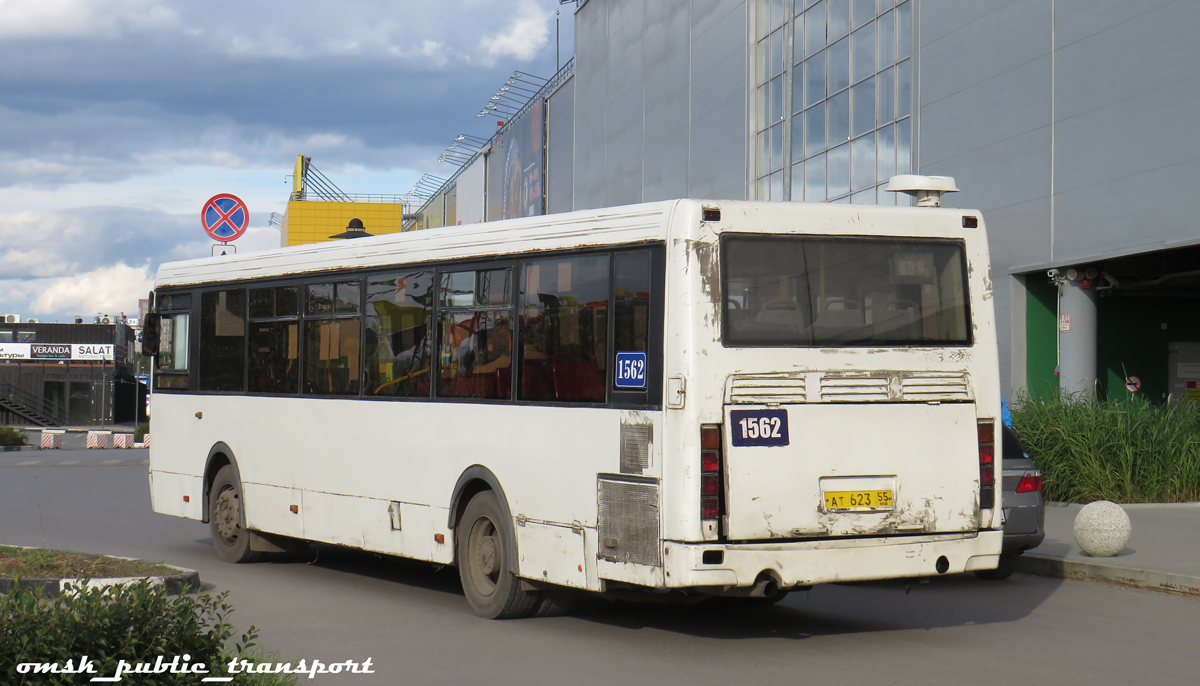 Омская область, ЛиАЗ-5293.00 № 1562