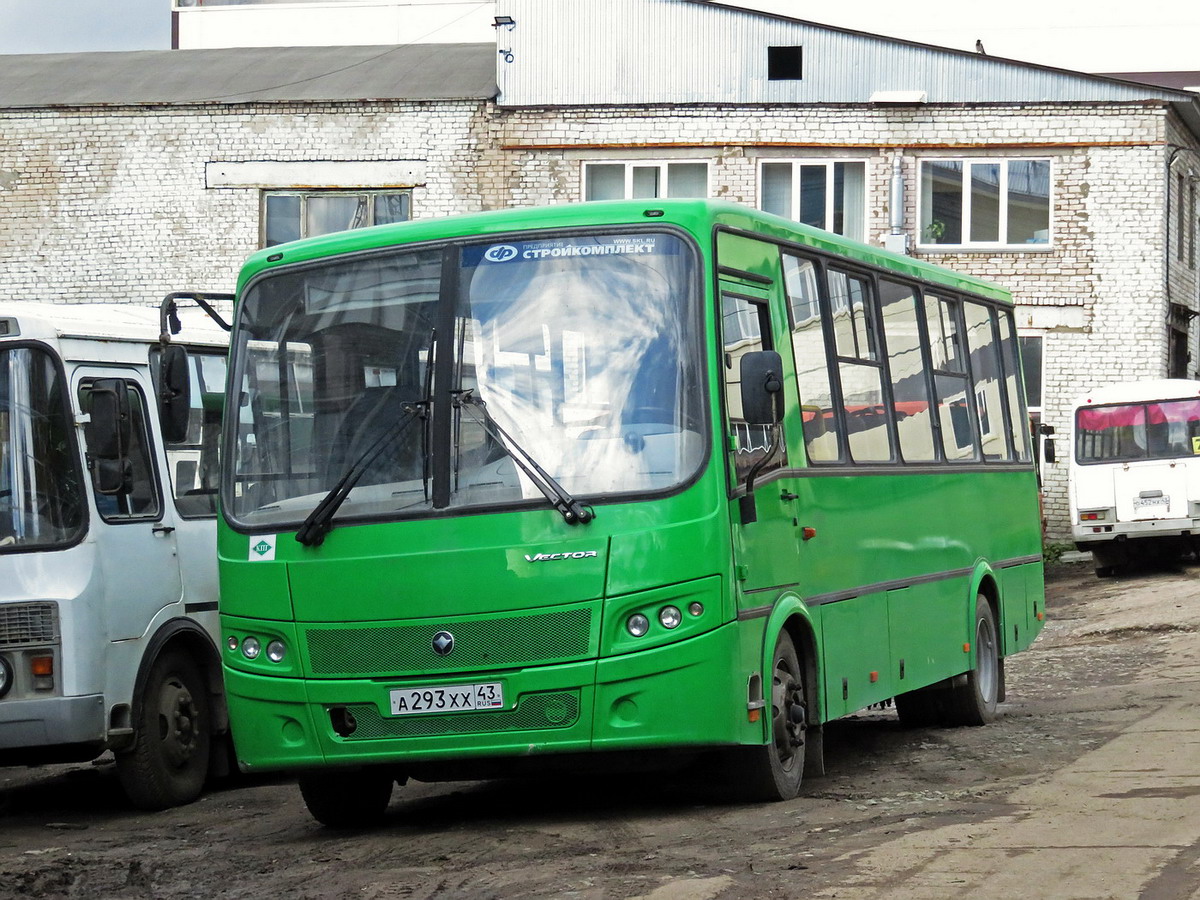 Кировская область, ПАЗ-320412-14 "Вектор" № А 293 ХХ 43