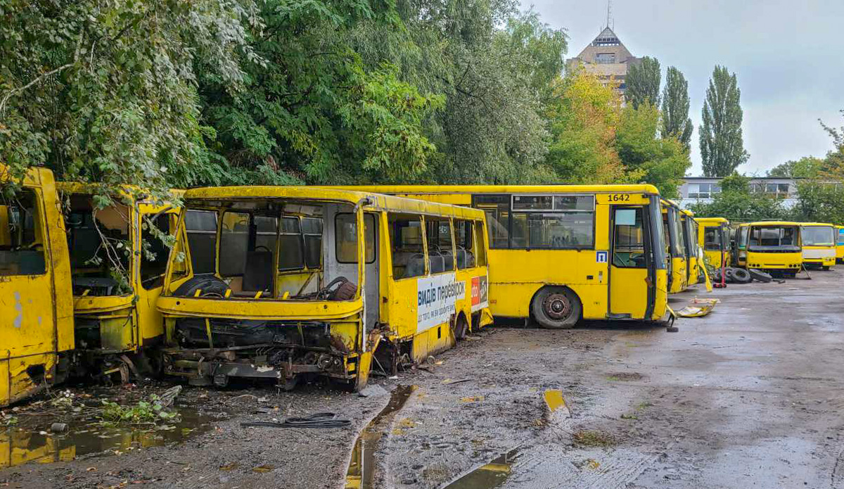 Киев, Богдан А09202 (ЛуАЗ) № 8871; Киев — Разные фотографии