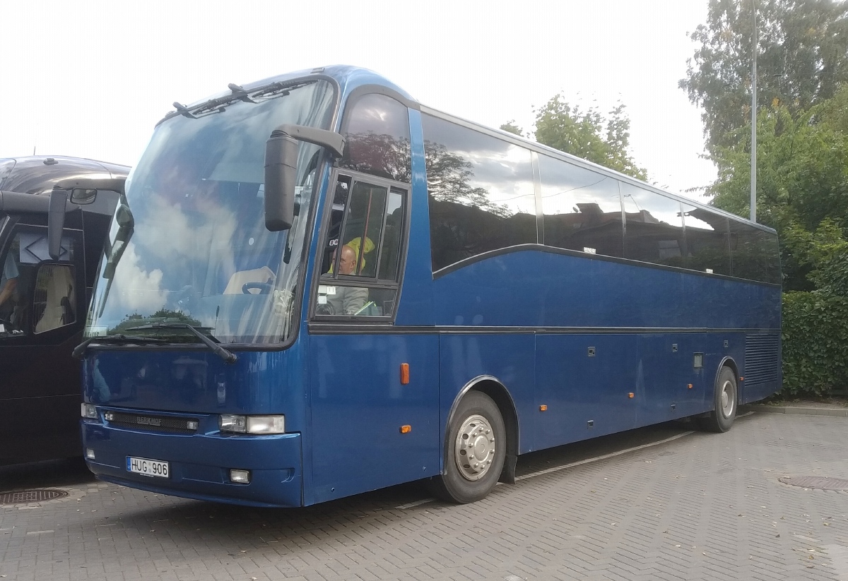 Литва, Berkhof Axial 70 № HUG 906