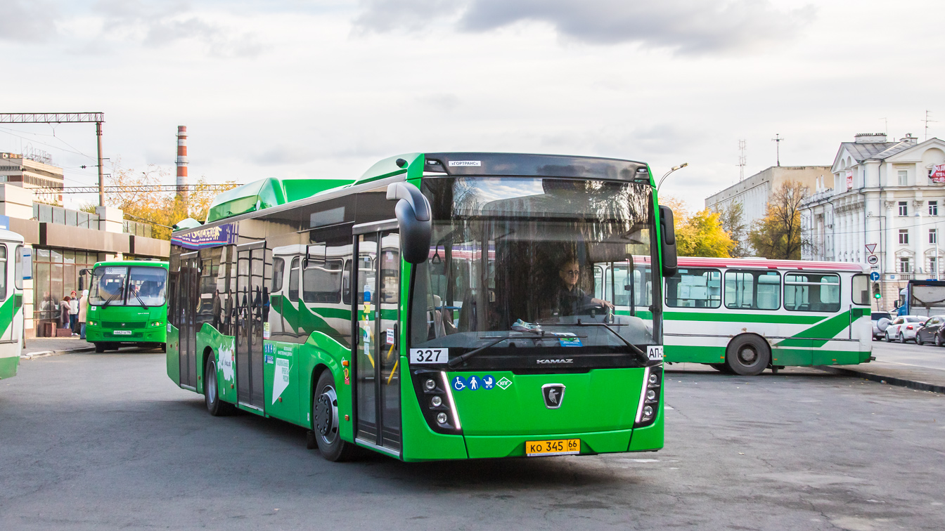 Свердловская область, НефАЗ-5299-40-57 (CNG) № 327