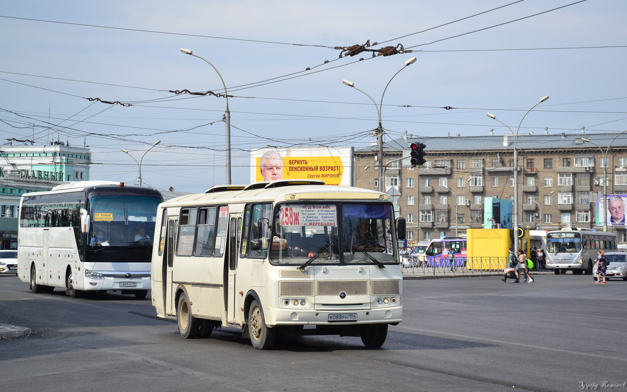 Новосибирская область, ПАЗ-4234-04 № В 088 РН 154 Новосибирская область, ПАЗ-4234-04 № В 088 РН 154