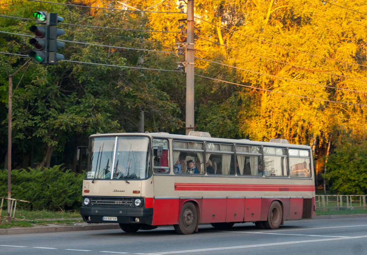 Dnepropetrovsk region, Ikarus 256.75 sz.: AA 9587 XA