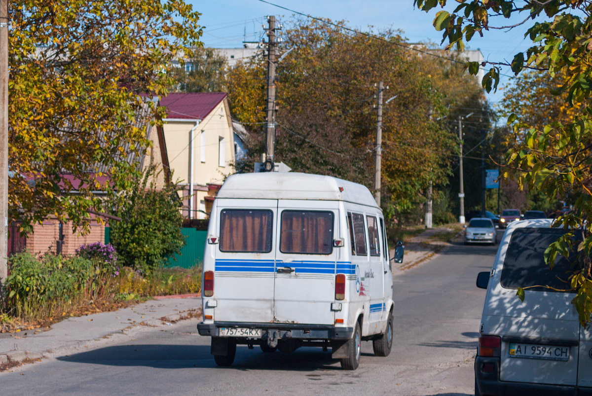 Киевская область, Mercedes-Benz T1 207D № 757-54 КХ