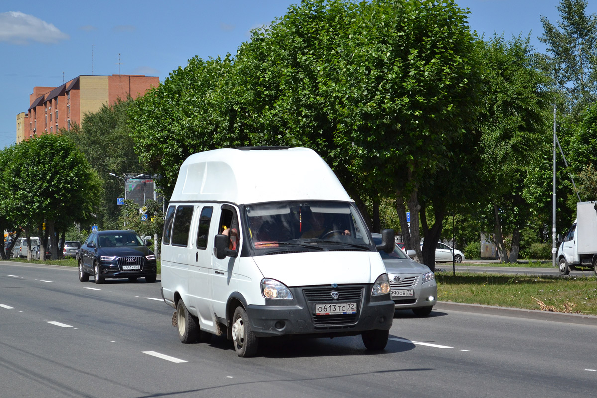 Тюменская область, Луидор-225000 (ГАЗ-322133) № О 613 ТС 72