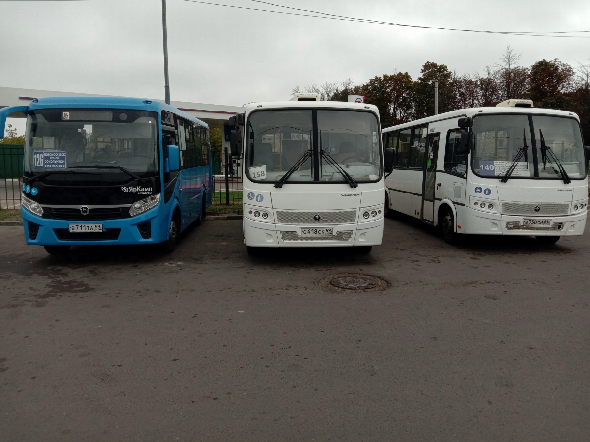 Тульская область, ПАЗ-320435-04 "Vector Next" № В 711 ТА 69; Тульская область, ПАЗ-320412-04 "Вектор" № С 418 СК 69