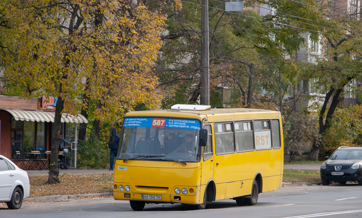 Киев, Богдан А092 (Y99-C39) № AA 1342 TA