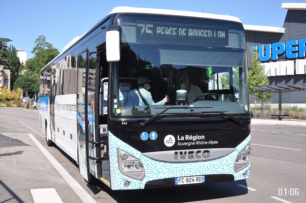 Франция, IVECO Evadys H 13M № 433