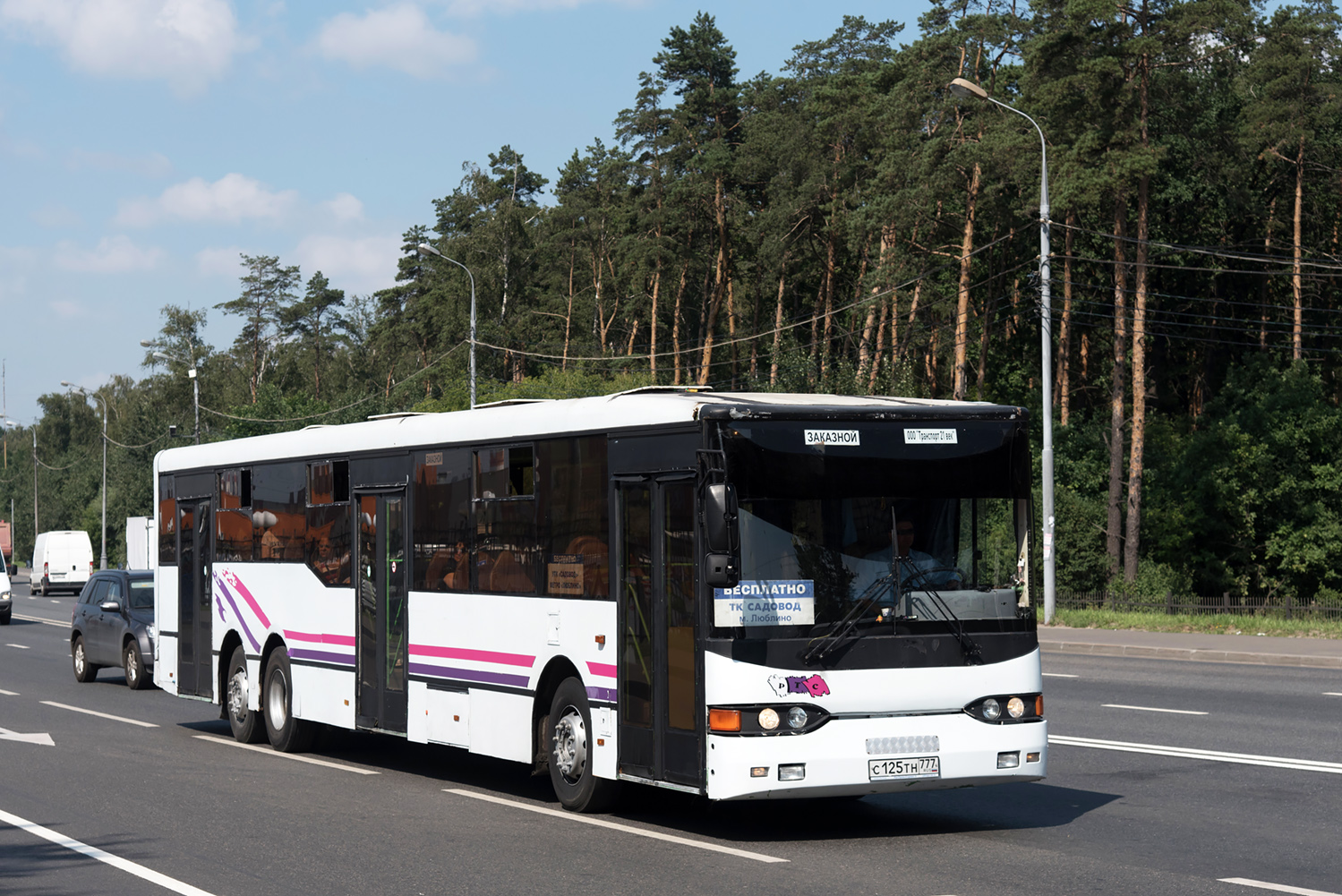 Москва, Волжанин-6270.00 № С 125 ТН 777