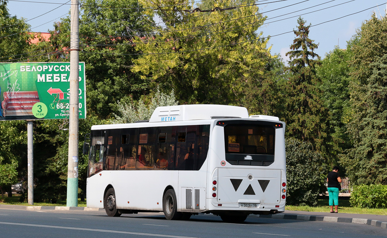 Пензенская область, КАвЗ-4270-70 № Р 302 НК 58