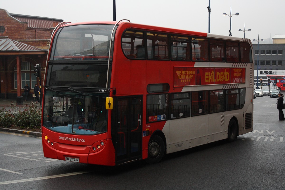 Lielbritānija, Alexander Dennis Enviro400 № 4748